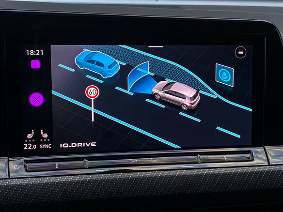 2021 Volkswagen Golf R VIII, чёрный, 4550000 рублей - вид 22