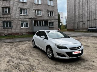 2012 Opel Astra J Рестайлинг, белый, 675945 рублей, вид 2
