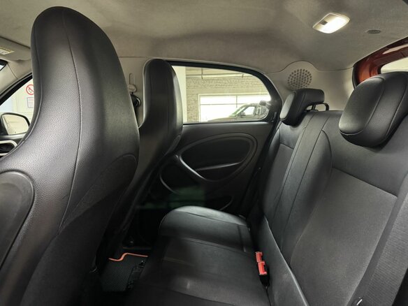 2017 Smart Forfour II, чёрный - вид 13