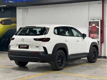 2025 Mazda CX-50, белый, 2900000 рублей, вид 4