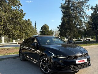 2021 Kia K5 III, чёрный, 2850000 рублей, вид 1