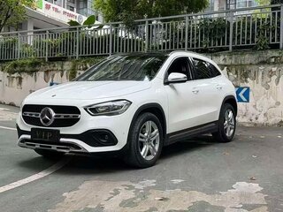 2023 Mercedes-Benz GLA 180 II (H247), белый, 2700000 рублей, вид 1