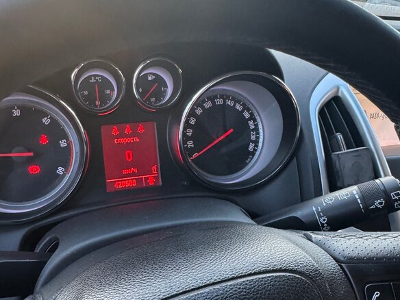 2010 Opel Astra J, синий, 720000 рублей - вид 11