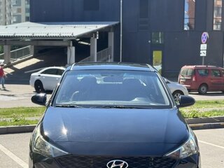 2021 Hyundai Solaris II Рестайлинг, чёрный, 1100000 рублей, вид 3