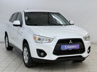 2013 Mitsubishi ASX I Рестайлинг, белый, 1060000 рублей, вид 2