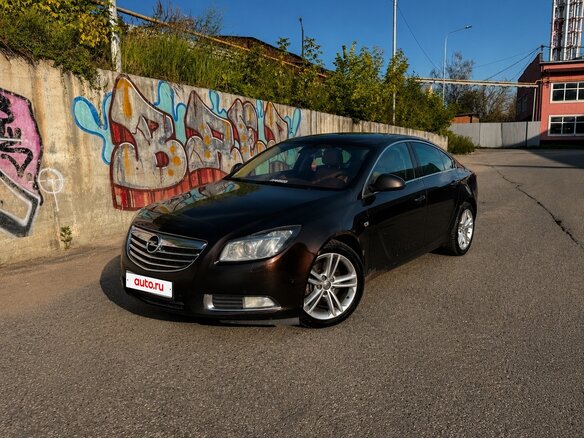2013 Opel Insignia I, коричневый, 760000 рублей