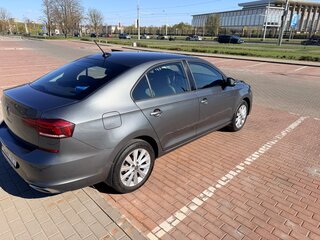 2020 Volkswagen Polo VI, серый, 1900000 рублей, вид 3