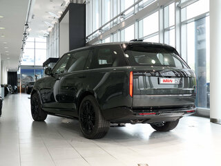 2026 Land Rover Range Rover P530 MHEV Long V, зелёный, 25900000 рублей, вид 4