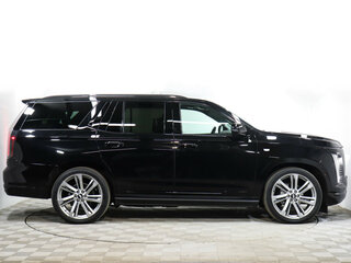 2025 Cadillac Escalade V Рестайлинг, чёрный, 16499000 рублей, вид 4