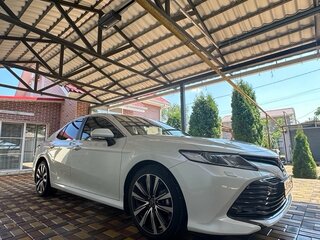 2019 Toyota Camry VIII (XV70), белый, 3150000 рублей, вид 5