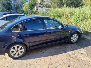 2001 Volkswagen Passat B5 Рестайлинг, синий, 255000 рублей, вид 2