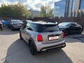 2021 Mini Hatch Cooper III (F55/F56) Рестайлинг 2, серый, 2600000 рублей - вид 5