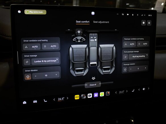 2025 Zeekr 9X 70 kWh, чёрный, 12200000 рублей - вид 17