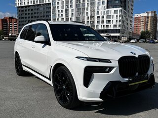 2023 BMW X7 40i I (G07) Рестайлинг, белый, 12500000 рублей, вид 1