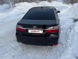 2014 Toyota Camry VII (XV50) Рестайлинг, чёрный, 1750000 рублей, вид 4