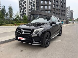 2017 Mercedes-Benz GLE 300 I (W166), чёрный, 3900000 рублей, вид 1