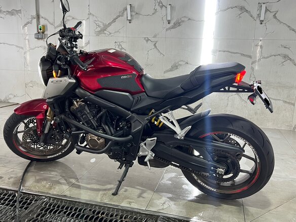 2020 Honda CB 650R, красный, 770000 рублей - вид 5
