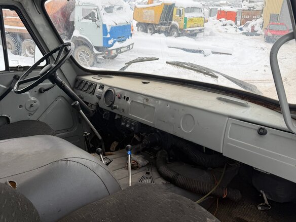 2010 УАЗ 3741, белый, 340000 рублей - вид 5