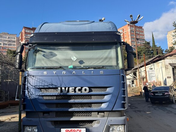 2008 Iveco Stralis, синий, 3899000 рублей - вид 2
