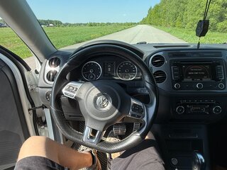 2014 Volkswagen Tiguan I Рестайлинг, белый, 1350000 рублей, вид 4