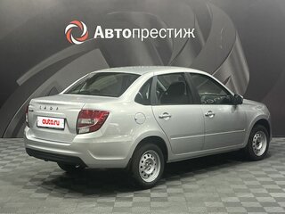 2026 Lada (ВАЗ) Granta I Рестайлинг, серебристый, 1088000 рублей, вид 5