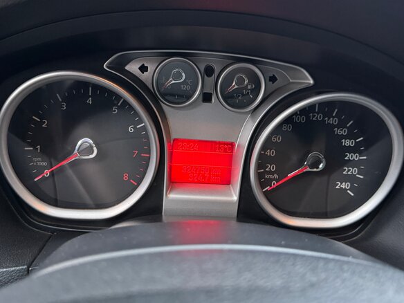 2008 Ford Focus II Рестайлинг, серый - вид 14