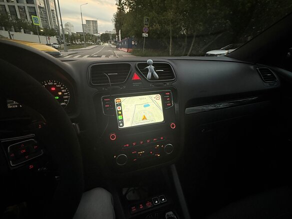 2009 Volkswagen Scirocco III, белый, 1120000 рублей - вид 9