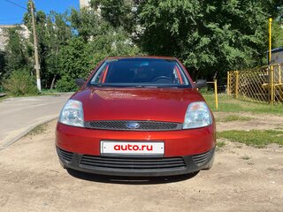 2004 Ford Fiesta Mk5, оранжевый, 320000 рублей, вид 3