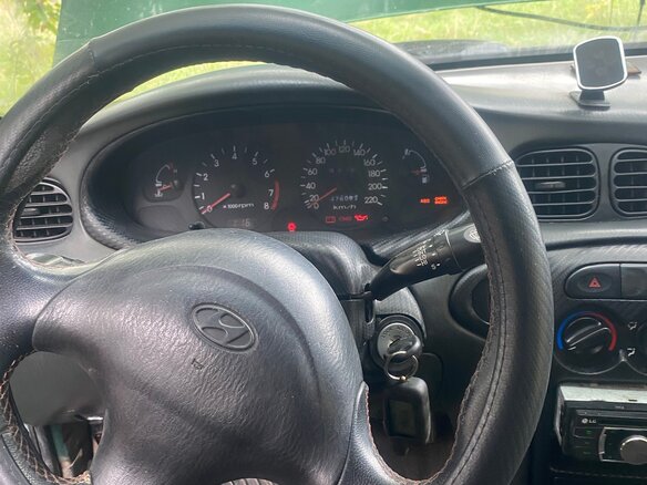 1998 Hyundai Elantra II (J2, J3), зелёный - вид 5