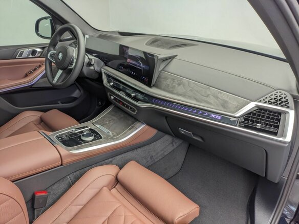 2025 BMW X5 40i IV (G05/G18) Рестайлинг, чёрный, 14450000 рублей - вид 10