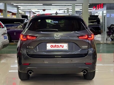 2026 Mazda CX-5 II Рестайлинг, серый, 2824000 рублей, вид 4