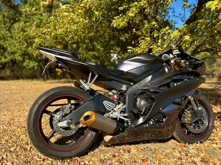 2006 Yamaha YZF-R6, серый, 700000 рублей, вид 5