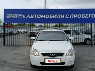 2013 Lada (ВАЗ) Priora I Рестайлинг, белый, 399000 рублей, вид 2