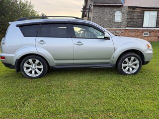 2011 Mitsubishi Outlander II Рестайлинг, серый, 1300000 рублей, вид 2