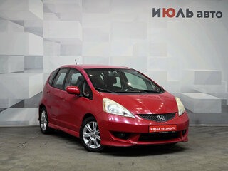 2010 Honda Fit II, красный, 890000 рублей, вид 3