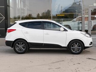 2014 Hyundai ix35 I Рестайлинг, белый, 1315000 рублей, вид 4