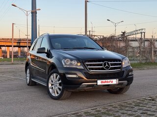 2011 Mercedes-Benz M-Класс 350 II (W164) Рестайлинг, коричневый, 1600000 рублей, вид 3