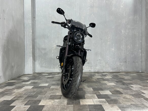 2023 Yamaha XSR900, чёрный, 1065000 рублей - вид 9