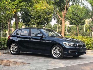 2017 BMW 1 серии 118i II (F20/F21) Рестайлинг, чёрный, 1390023 рублей, вид 2