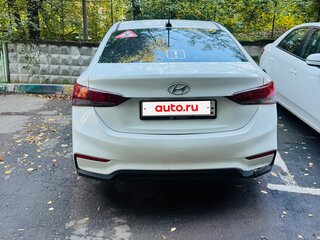 2017 Hyundai Solaris II, белый, 650000 рублей, вид 4