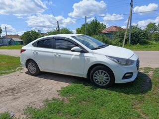 2018 Hyundai Solaris II, белый, 670000 рублей, вид 3