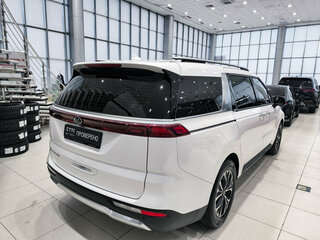 2020 Kia Carnival IV, белый, 4150000 рублей, вид 5