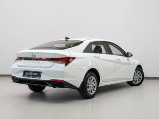 2022 Hyundai Elantra VII (CN7), белый, 2055000 рублей, вид 5