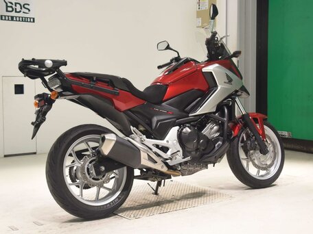 2017 Honda NC 750X, красный, 825000 рублей, вид 5