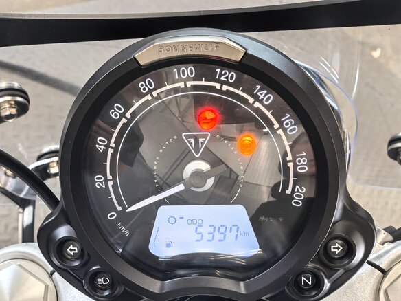 2021 Triumph Bonneville Speedmaster, чёрный, 1299000 рублей - вид 8