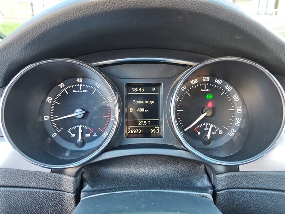 2011 Skoda Superb II, коричневый, 1050000 рублей - вид 9