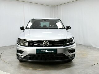 2019 Volkswagen Tiguan II, серебристый, 2670000 рублей, вид 2