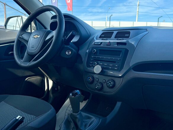 2020 Chevrolet Cobalt II Рестайлинг, белый, 699990 рублей - вид 9
