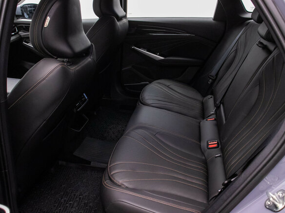 2024 Geely Preface I, фиолетовый, 2490000 рублей - вид 10