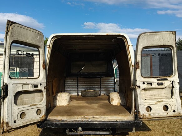 1991 Ford Transit, белый, 215000 рублей - вид 3